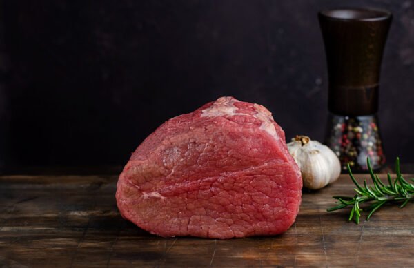 Ekologiškas jautienos kumpis (~1kg)
